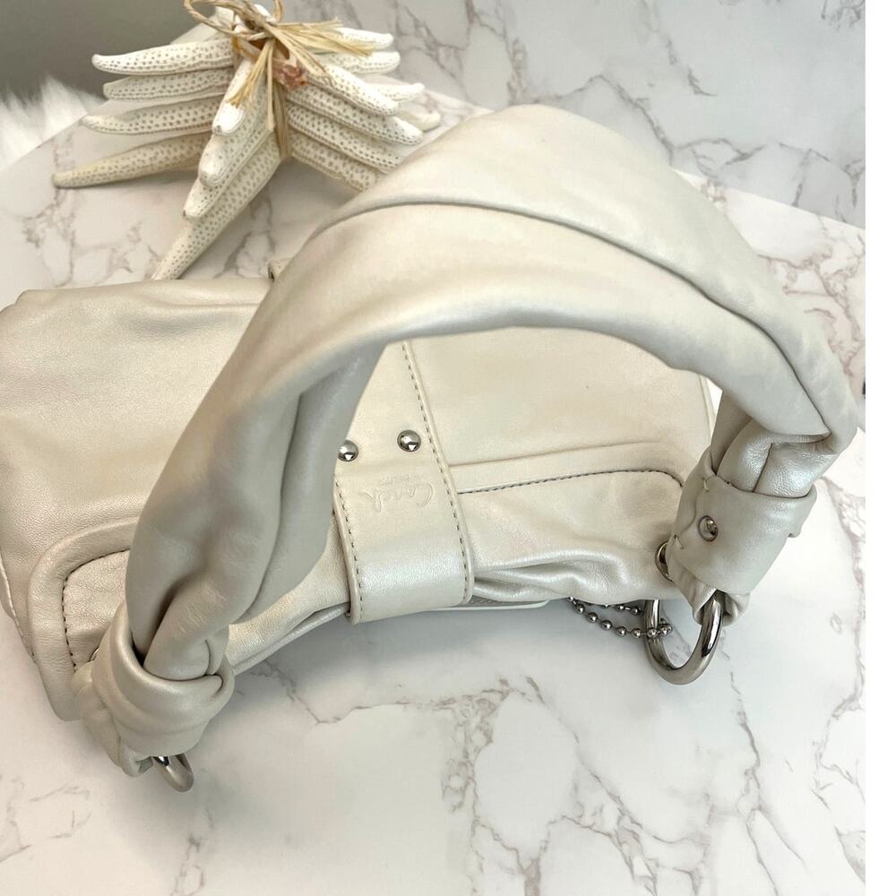 Coach Metallic Cream/Off-White Colored Soft Pleated Leather Shoulder Bag EUC - Picture 9 of 11